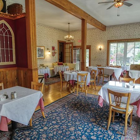 Rockwell Falls Inn And Wine Bar Lake Luzerne 外观 照片