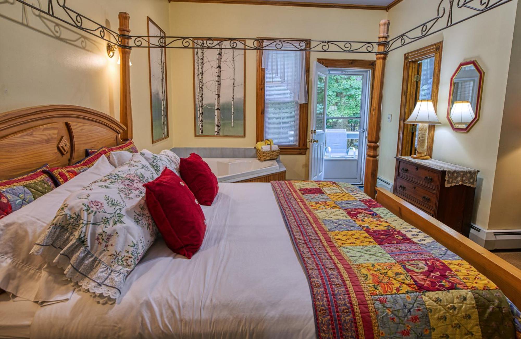 Rockwell Falls Inn And Wine Bar Lake Luzerne 外观 照片